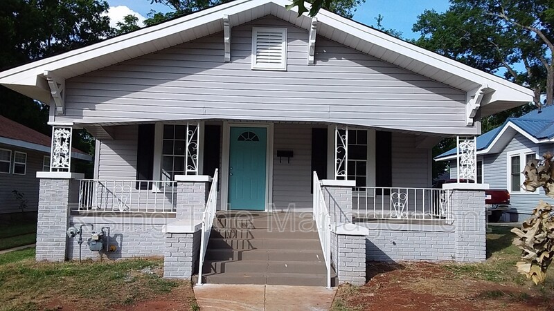Front porch of a Rising Tide house on 15th Place SW, Birmingham